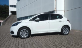 PEUGEOT 208 ACTIVE AT 19.20 BRANCA 31.300